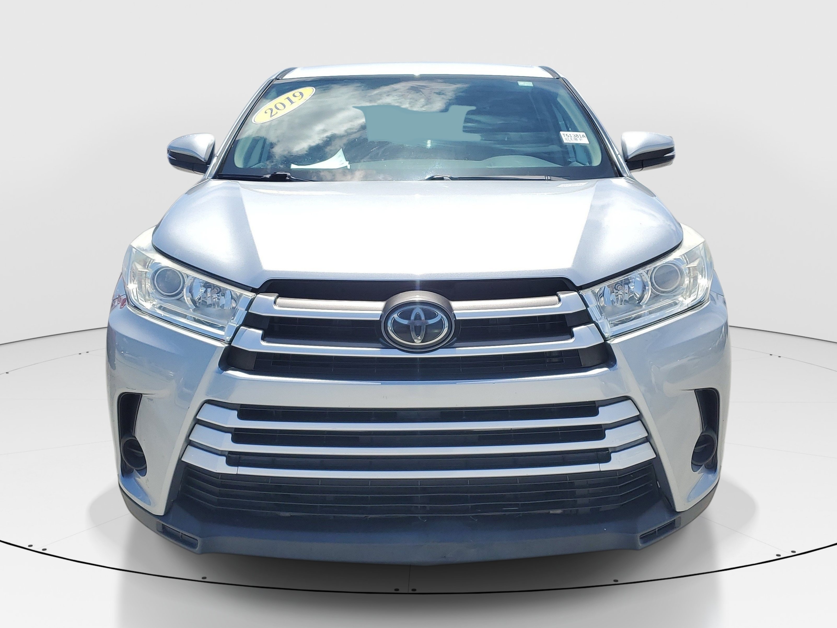 Used 2019 Celestial Silver Metallic Toyota LE image 2
