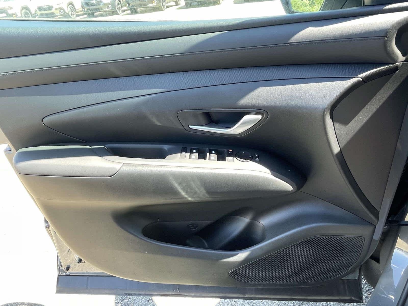 New 2026 Hampton Gray Hyundai SEL Activity image 26