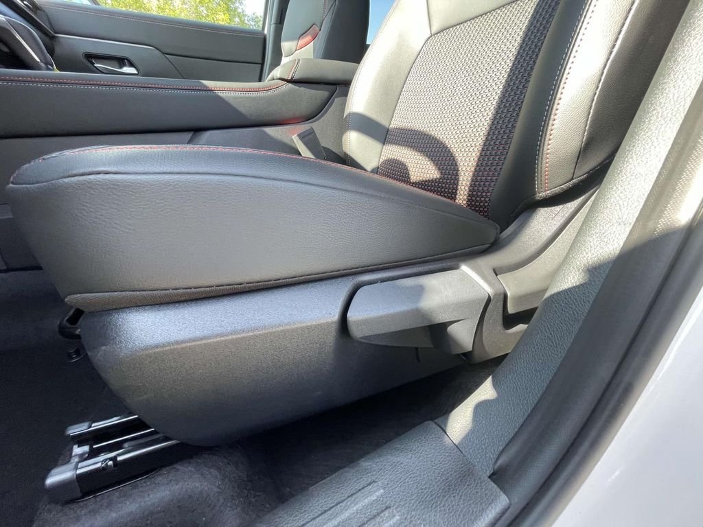 2025 Nissan Kicks SR - Photo 18