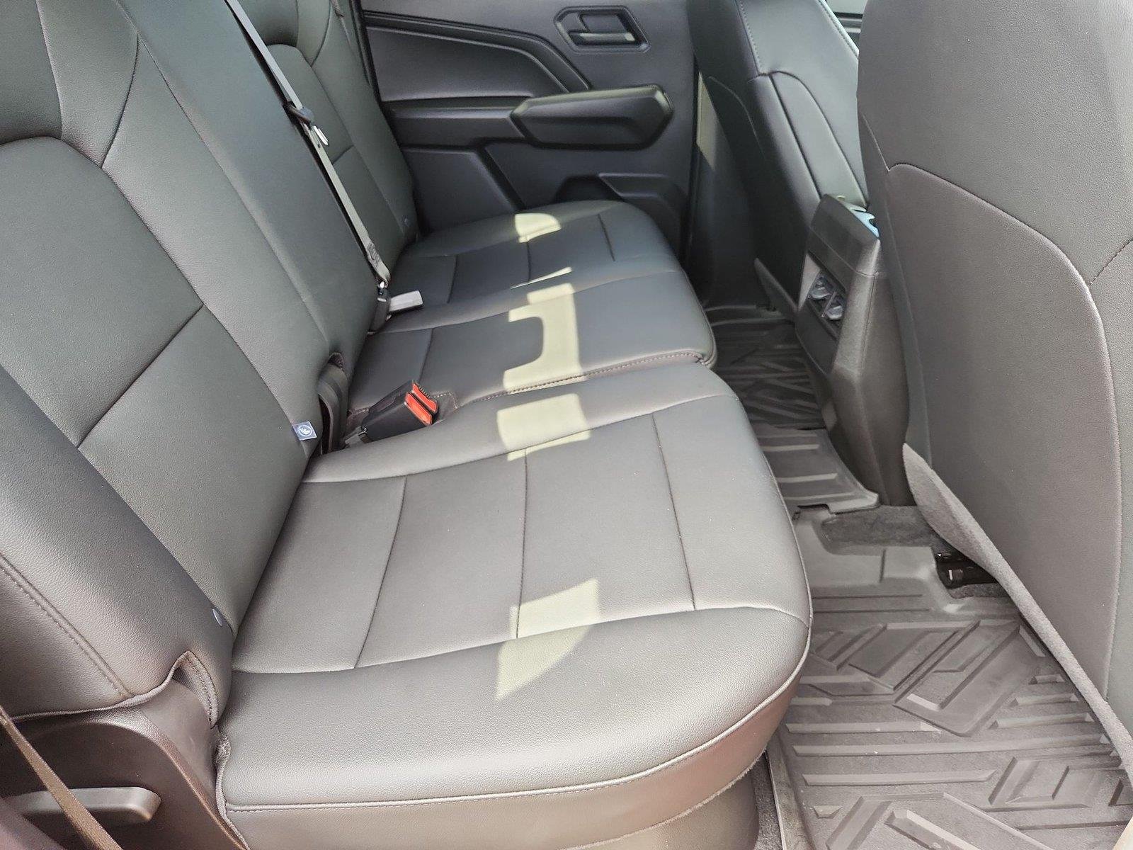 2026 Chevrolet Colorado Trail Boss - Photo 26