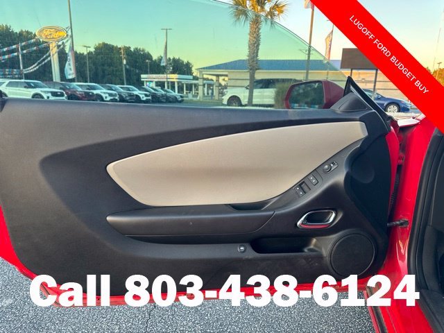 Used 2015 Red Chevrolet 2LS image 9