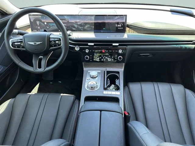 Used 2026 Silver Genesis 2.5T Advanced image 18