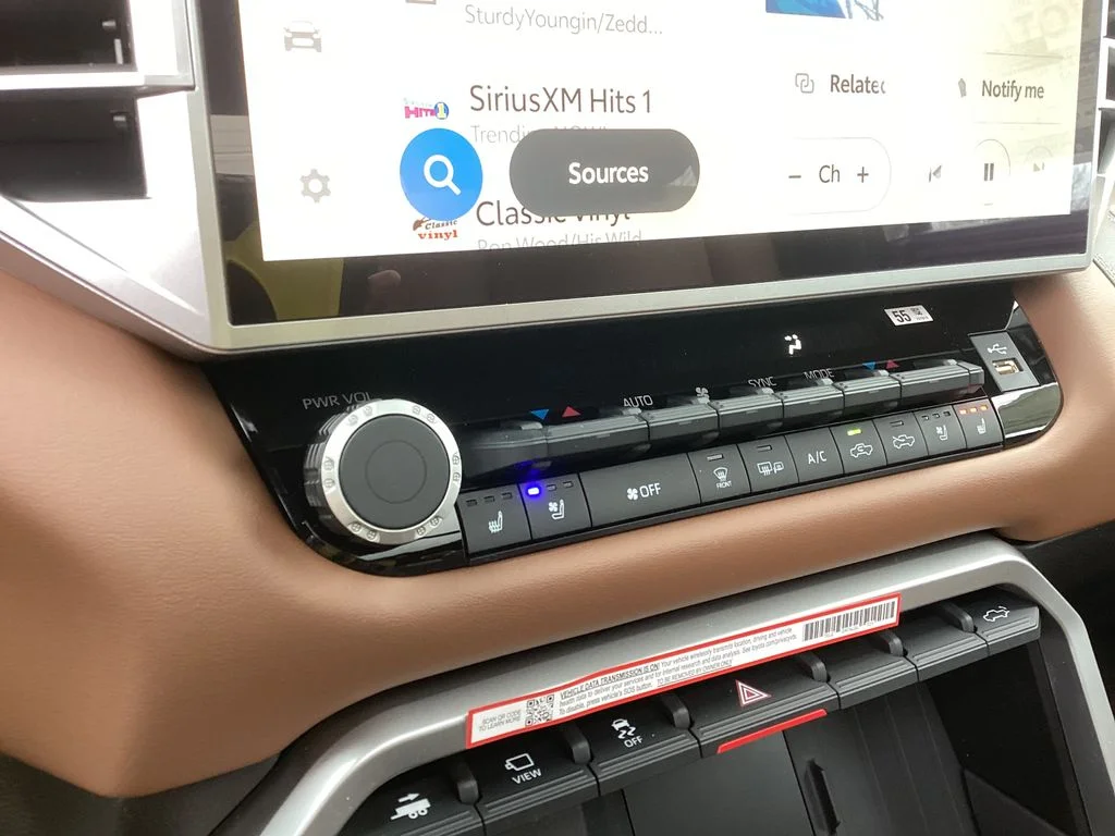 2025 Toyota Tundra 1794 Edition - Photo 16