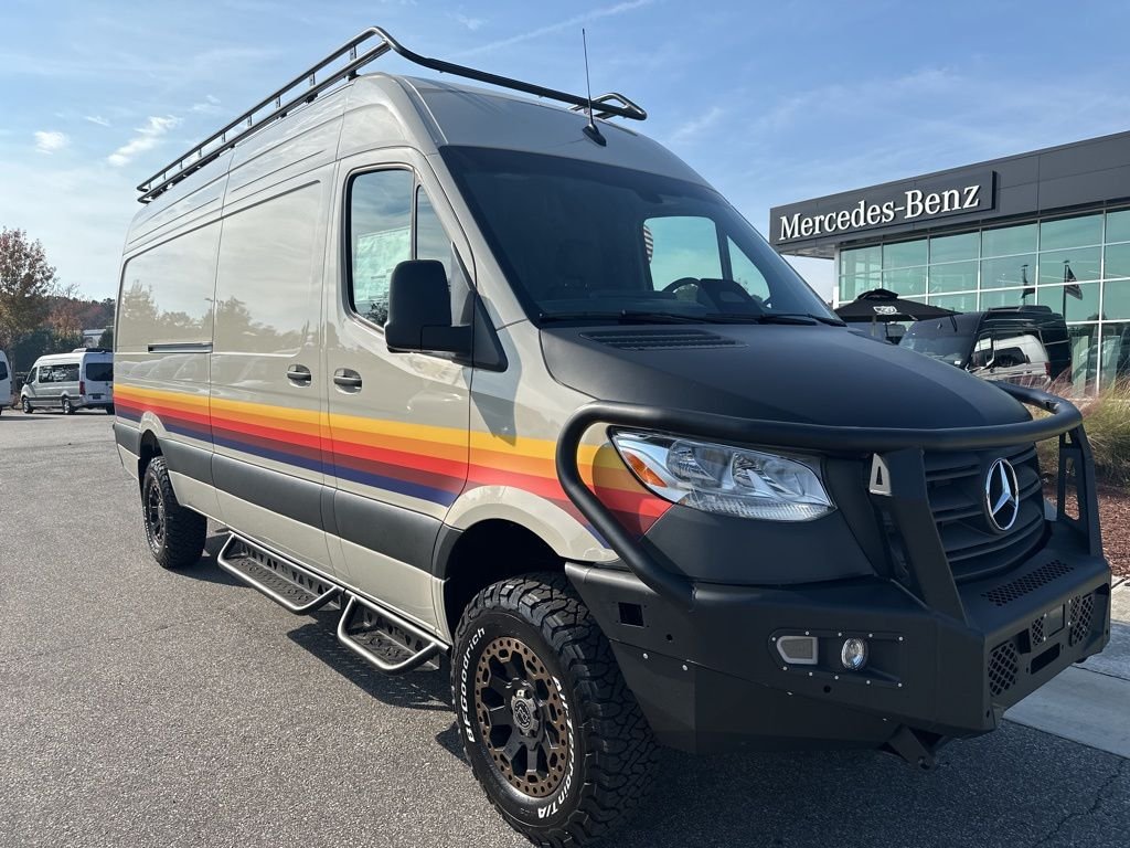 New 2026 White Mercedes-Benz AWD Cargo image 2