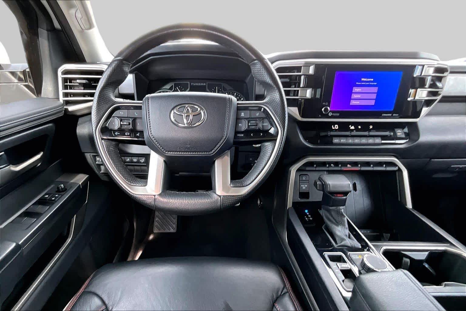 Used 2022 White Toyota SR5 image 6