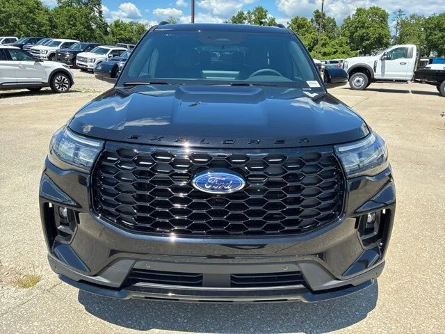 New 2026 Agate Black Metallic Ford ST-Line image 12