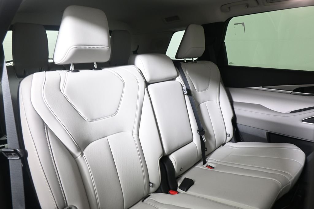2027 INFINITI QX60 LUXE - Photo 36