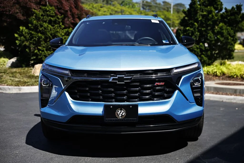 Used 2025 Marina Blue Metallic Chevrolet 2RS image 13