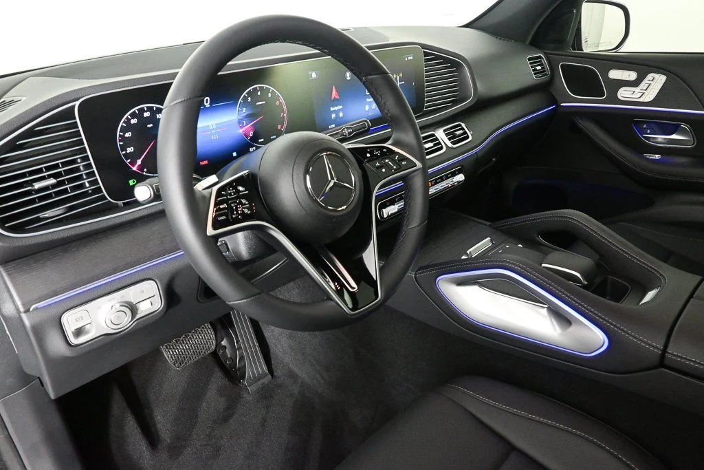 2025 Mercedes-Benz GLE GLE450 - Photo 6