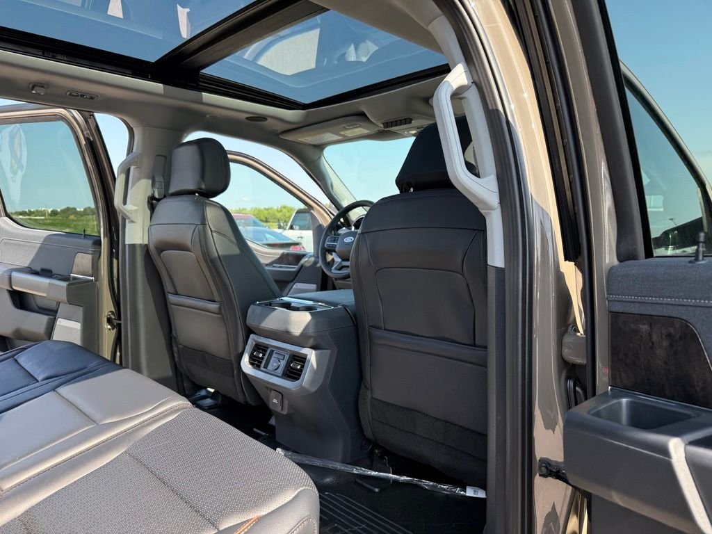 New 2026 Marsh Gray Ford F-250® Lariat® image 20