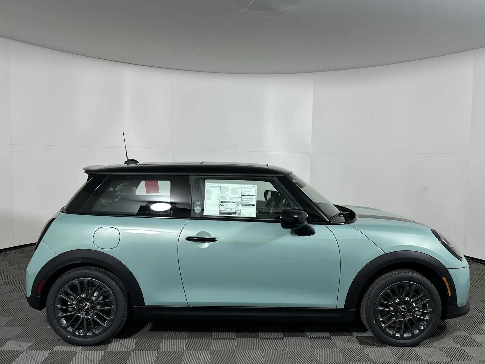 New 2026 Ocean Wave Green Metallic MINI Cooper S image 8