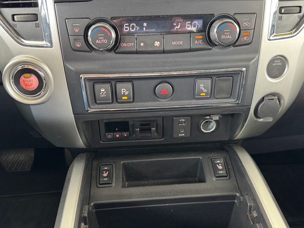 Used 2017 Gray Nissan SL image 31