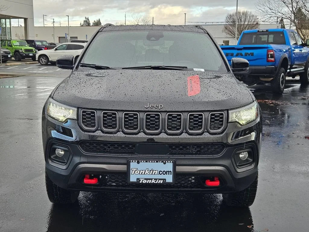 2026 Jeep Compass Trailhawk - Photo 9