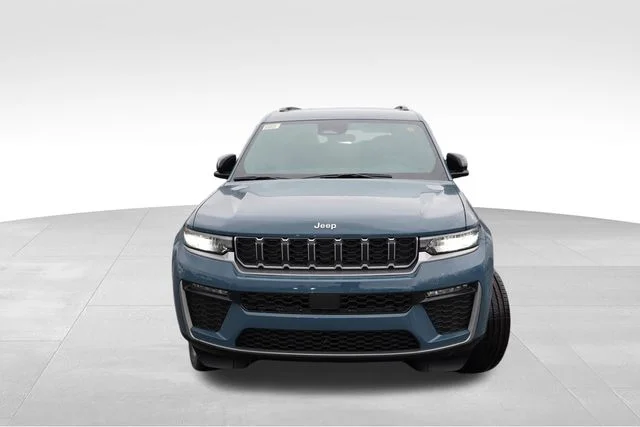 New 2026 Steel Blue Exterior Paint Jeep Limited image 8
