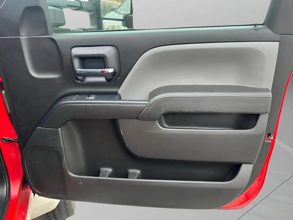 Used 2019 RED HOT Chevrolet Work Truck image 9