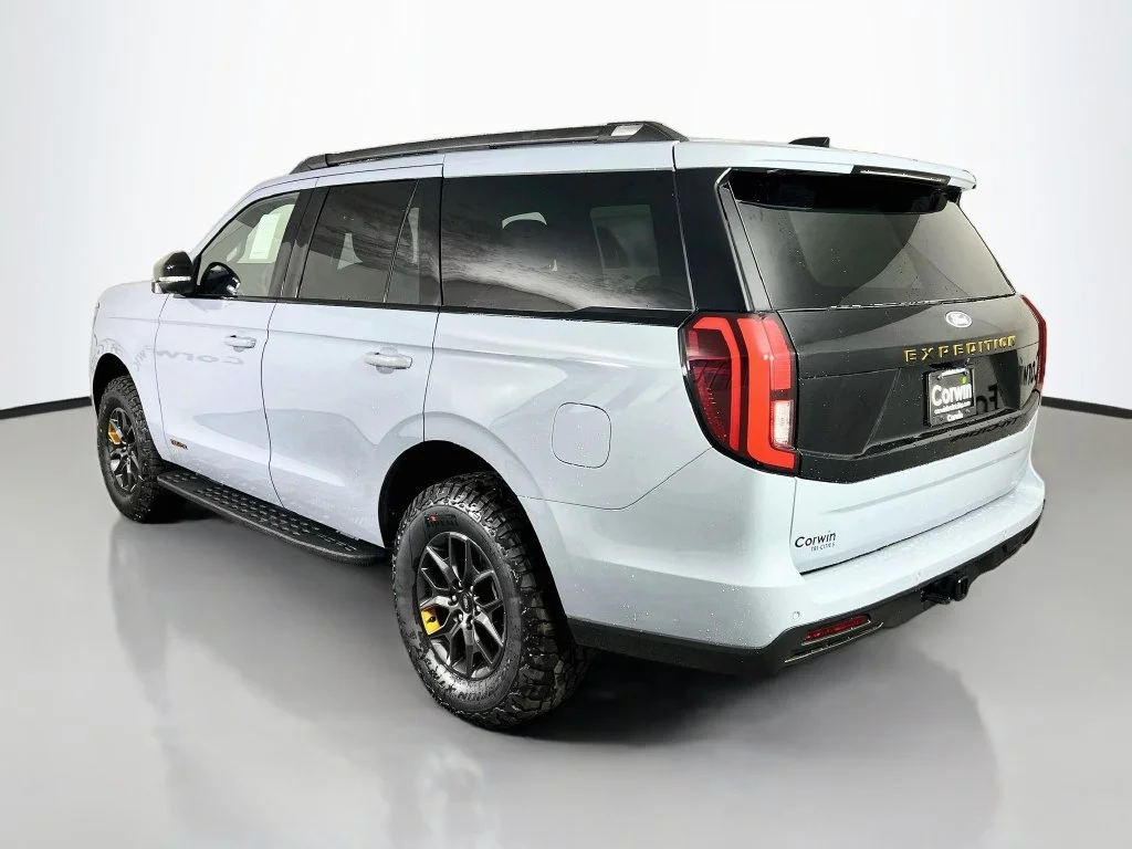 New 2027 Gray Ford Tremor image 10