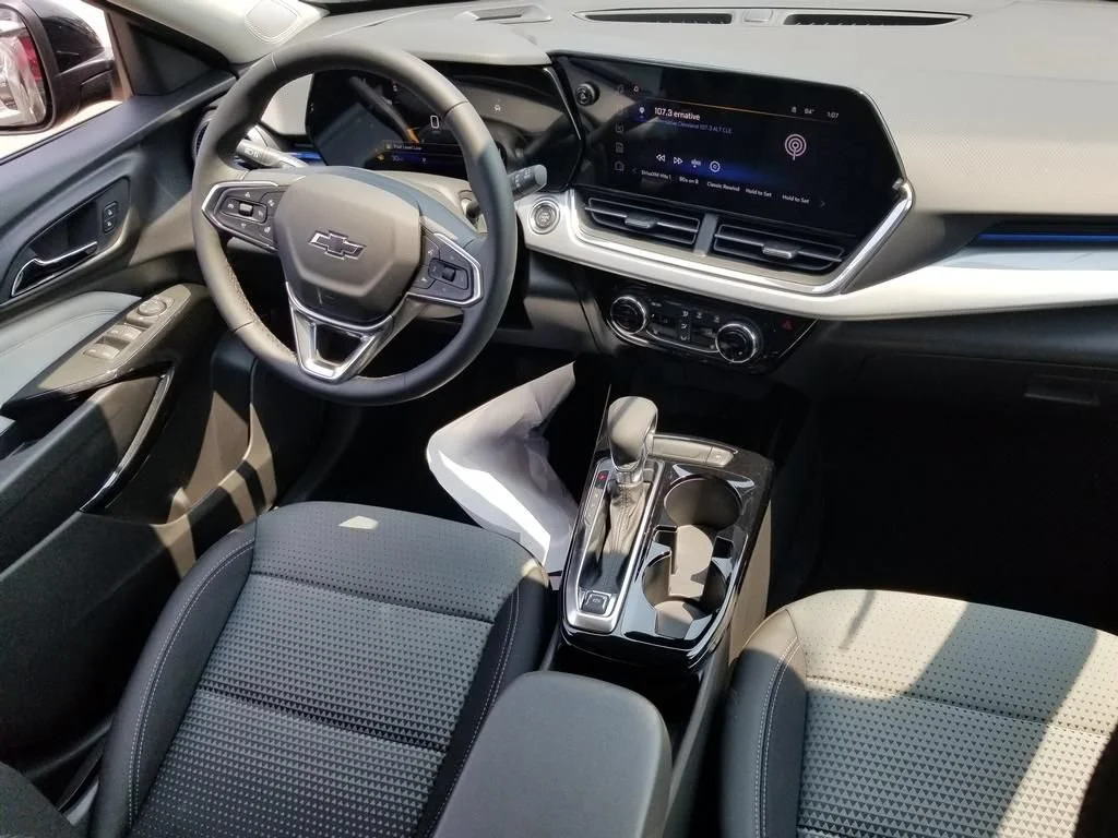 2026 Chevrolet Trax LT - Photo 22