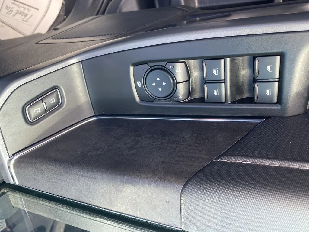 New 2026 Agate Black Metallic Ford XLT image 11