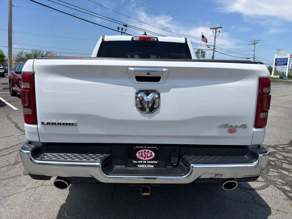Used 2022 White Ram Laramie image 5