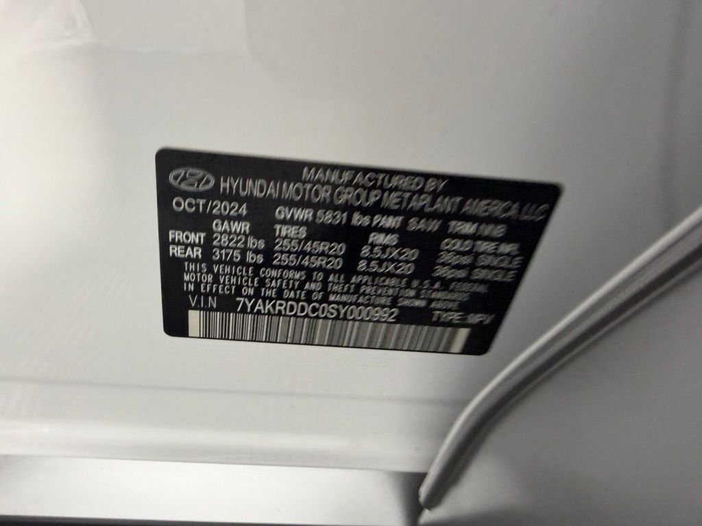 Used 2025 White Hyundai Limited image 36