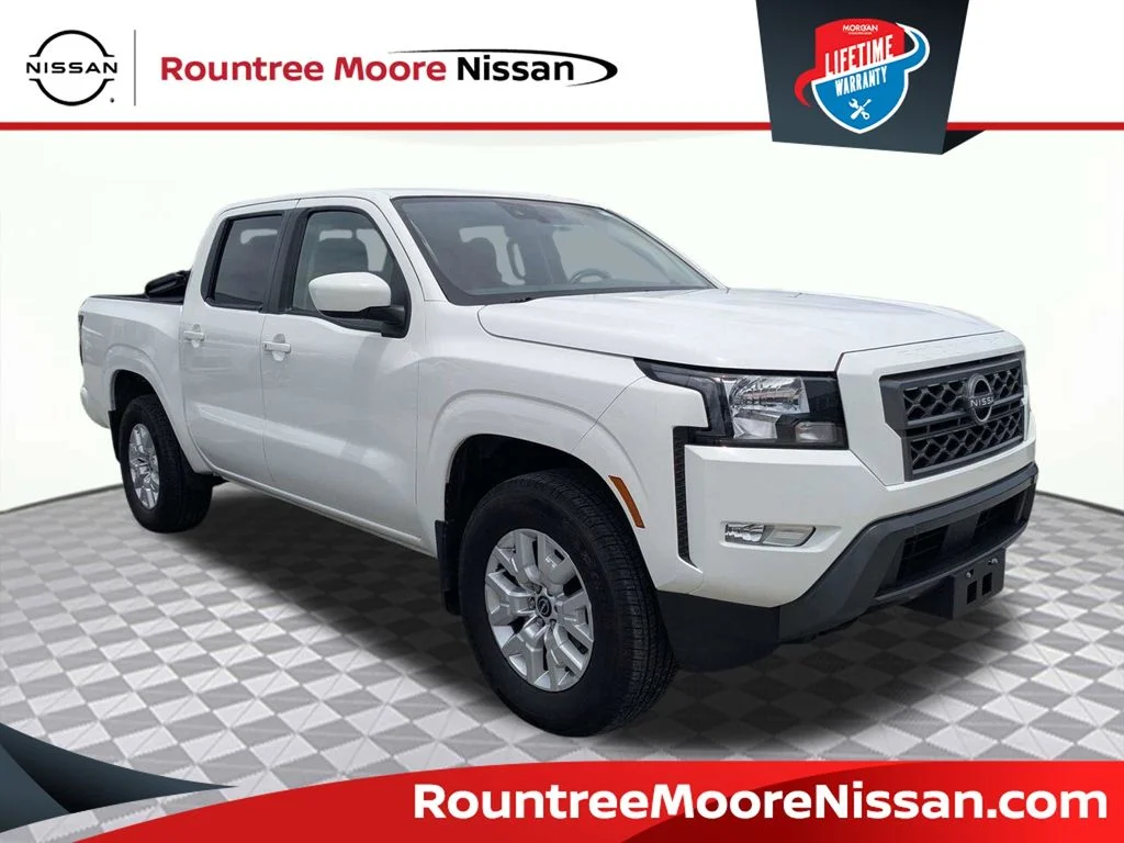 2024 Nissan Frontier SV Crew Cab 4X4 SWB's photo