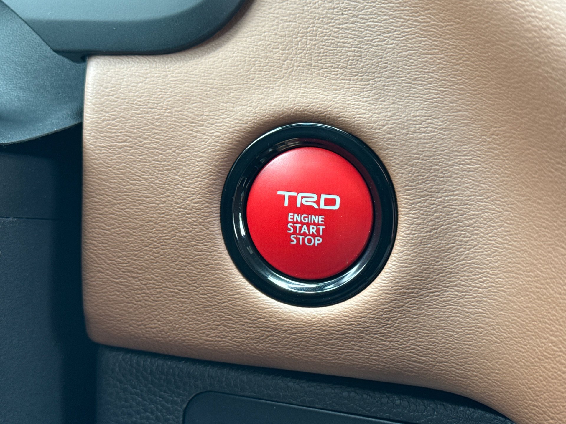 New 2026 Wind Chill Pearl <sup>1</sup> Toyota  1794 Edition image 27