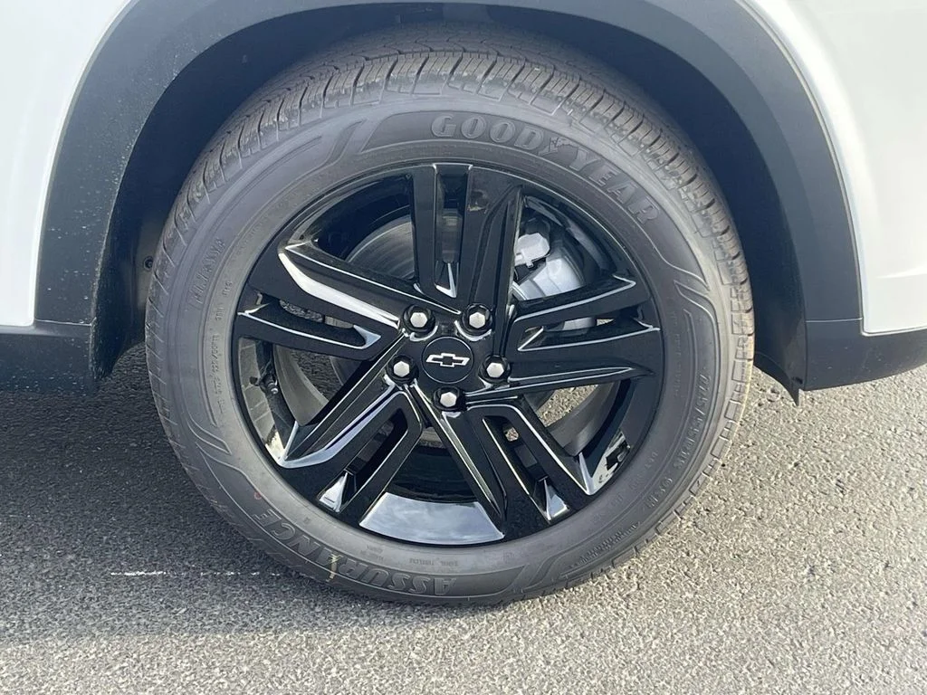 2026 Chevrolet Trax Activ - Photo 9