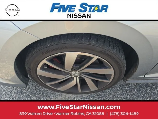 Used 2020 Silver Volkswagen 2.0T S image 14