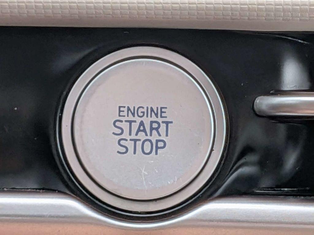 New 2025 Gray Hyundai SEL AWD image 35