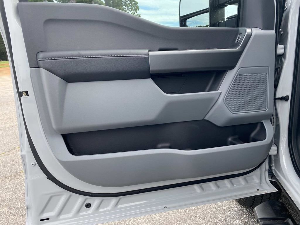2026 Ford F-250 Super Duty XL - Photo 11