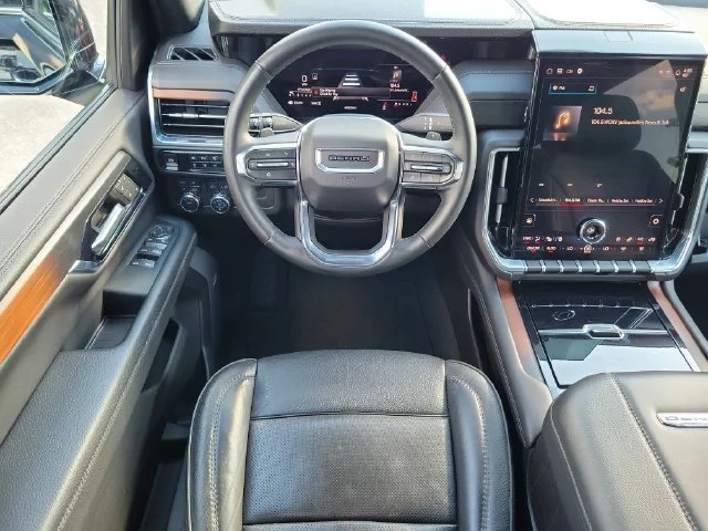 2025 GMC Yukon XL Denali - Photo 9