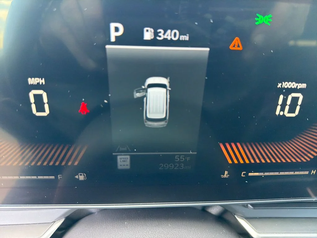 Used 2025 Gray Kia LXS image 16