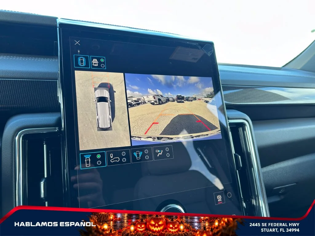 New 2026 Onyx Black GMC Elevation image 33