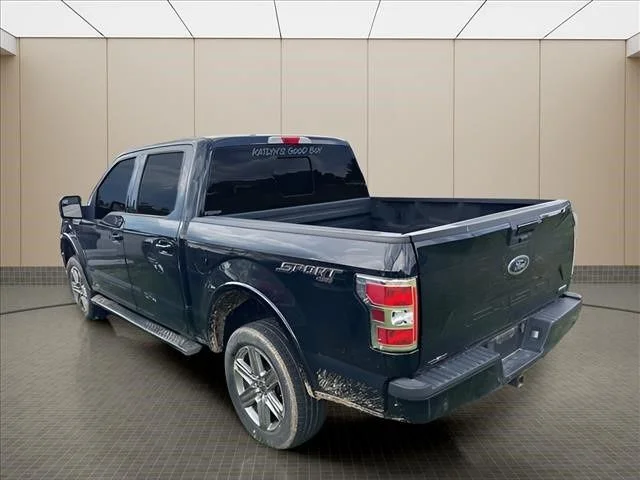 Used 2018 Black Ford XLT image 19