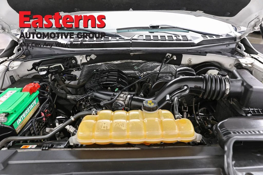 Used 2016 White Ford XL image 7
