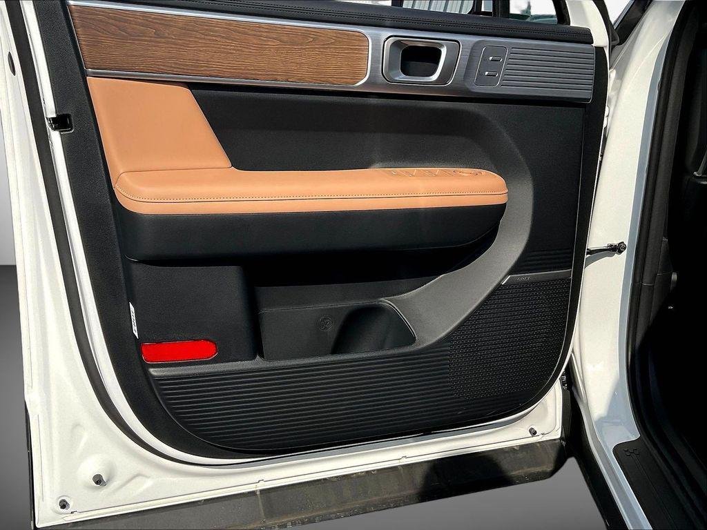 New 2026 White Hyundai Limited AWD image 25