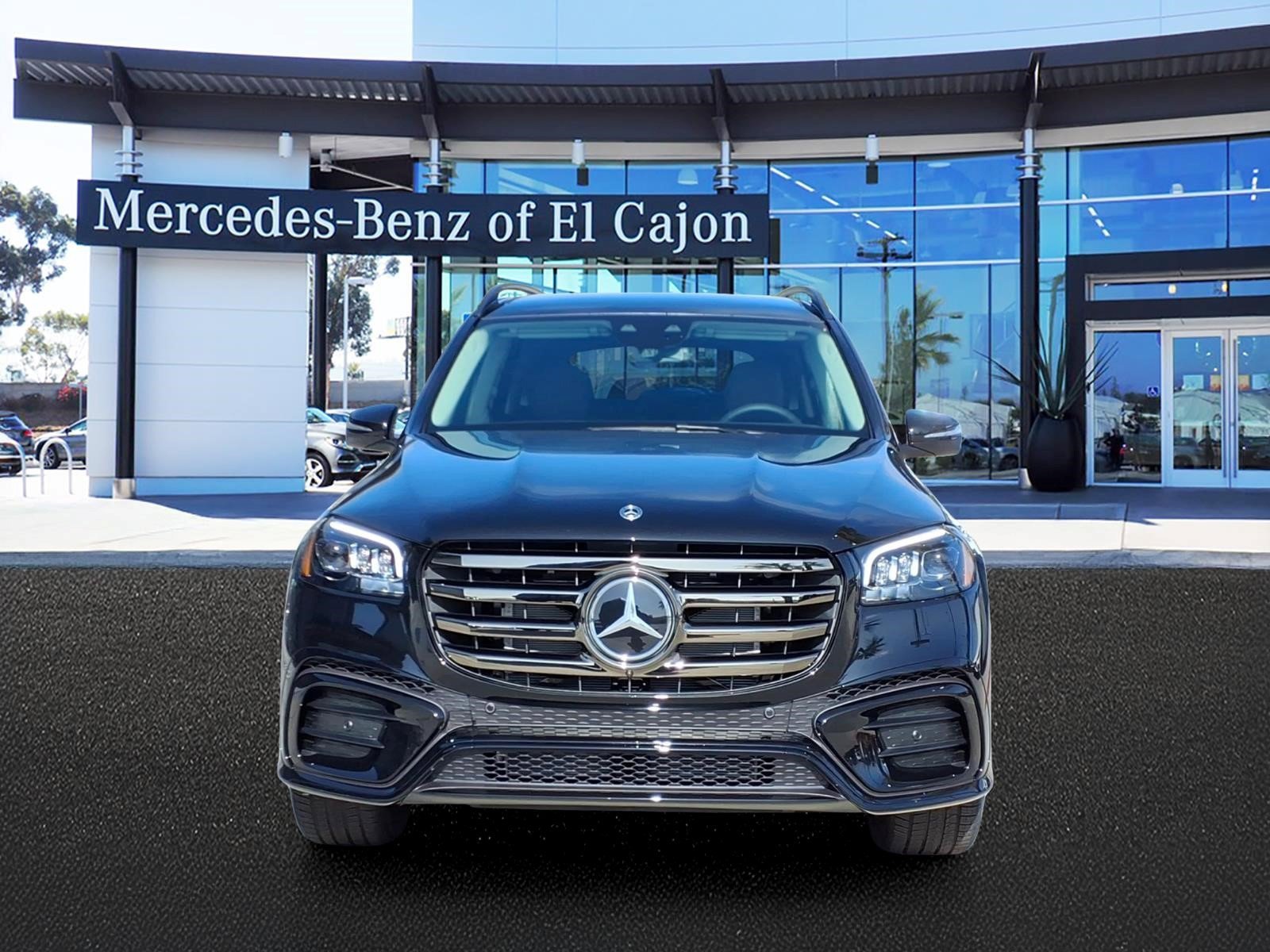 New 2026 Obsidian Black Metallic Mercedes-Benz 450 image 2