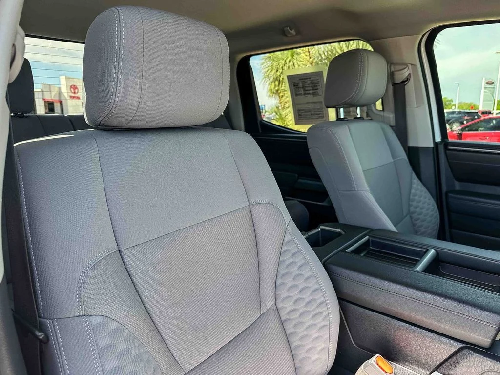 2024 Toyota Tundra SR5 - Photo 23