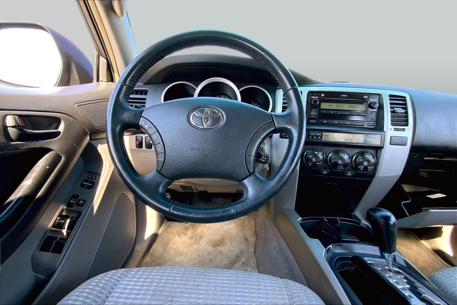 Used 2008 Galactic Gray Mica Toyota SR5 image 5