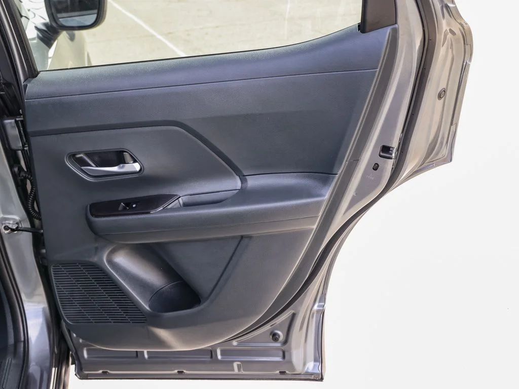 Used 2025 Gray Nissan SV image 18