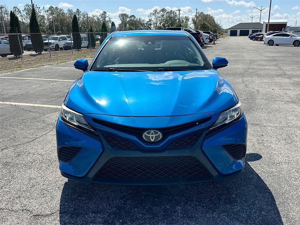 Used 2019 Toyota Camry SE with VIN 4T1B11HK2KU182583 for sale in Bartow, FL