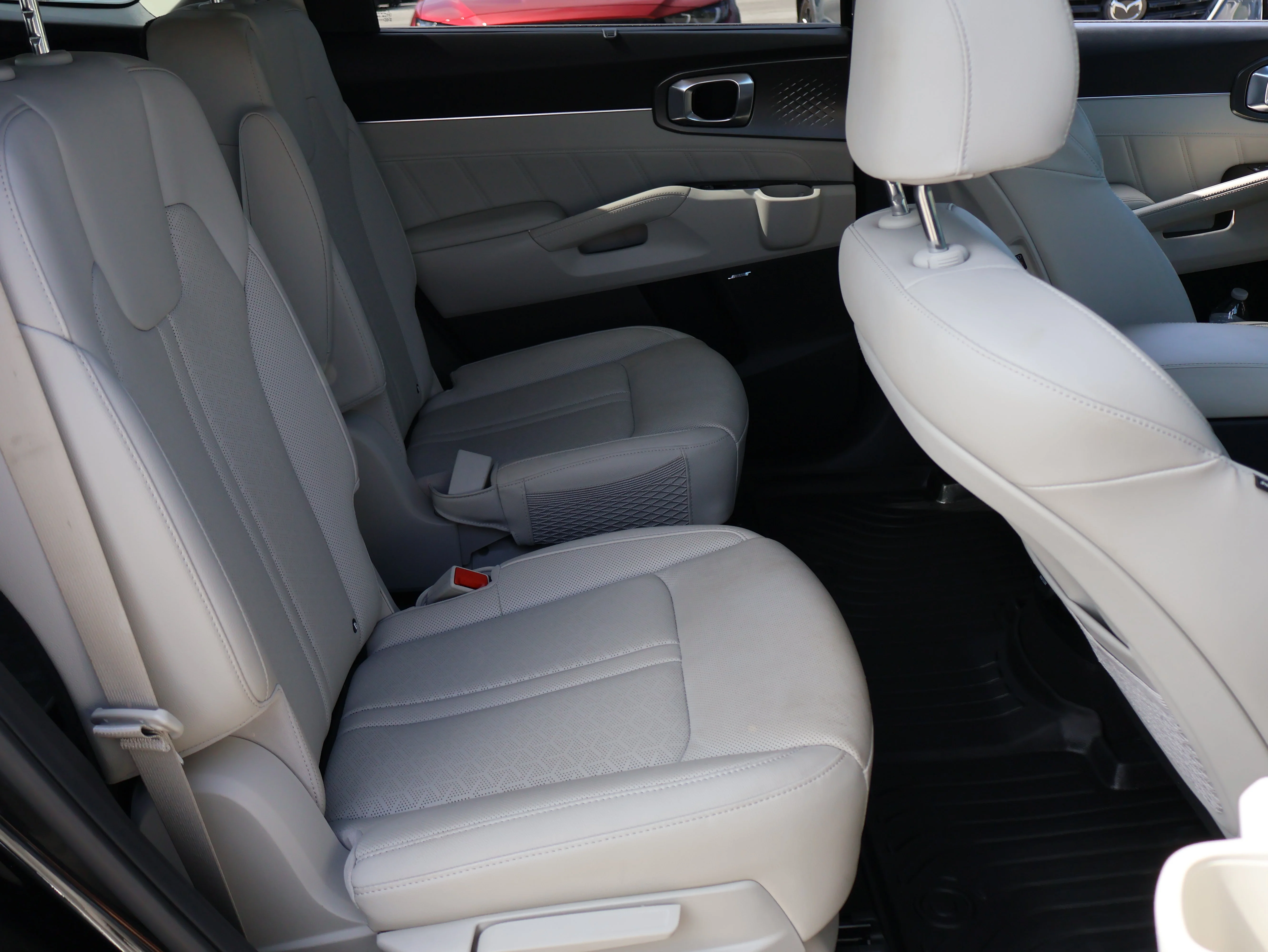 Used 2023 Aurora Black Kia SX Prestige image 12