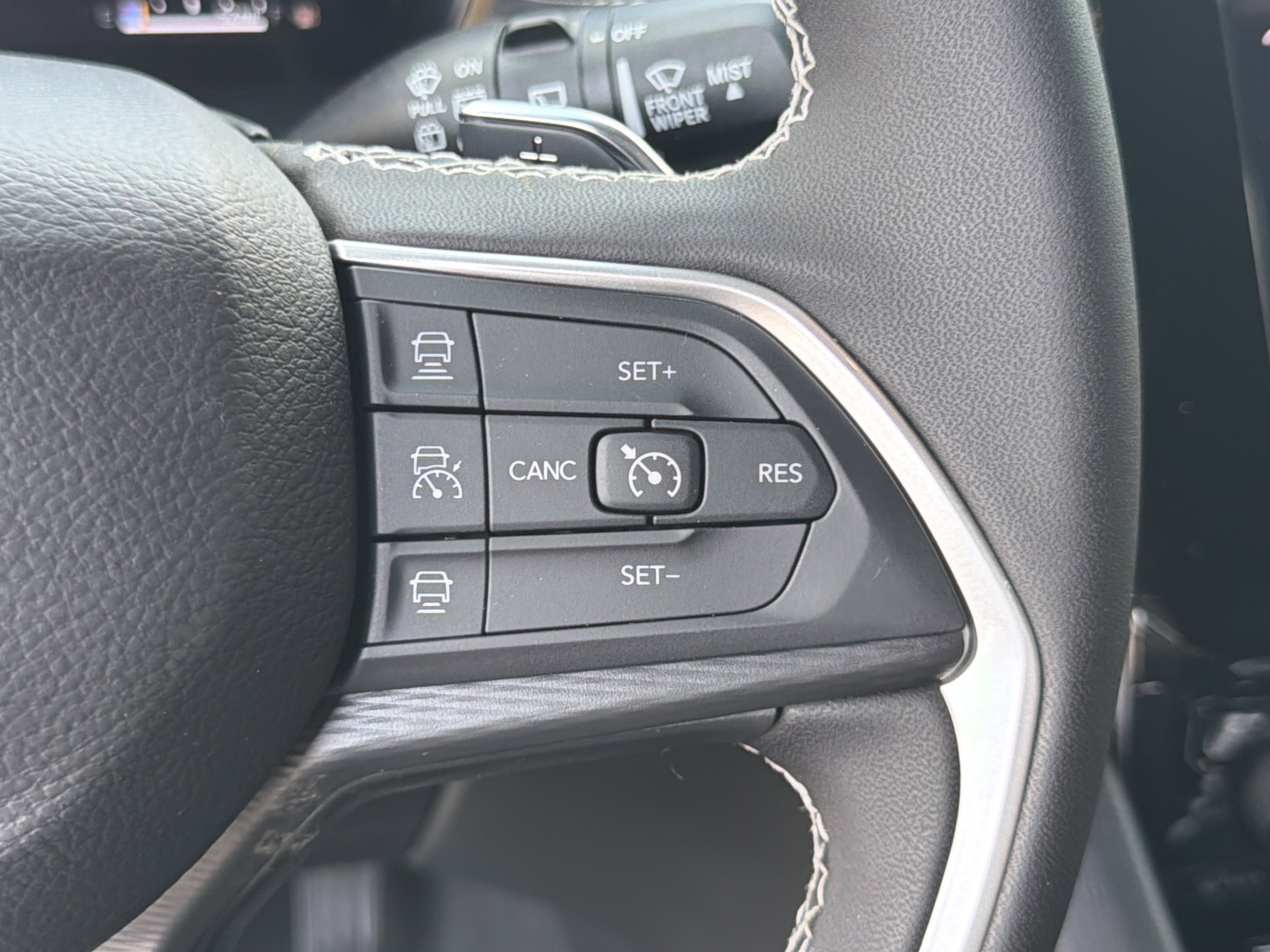 New 2026 Silver Zynith Jeep Laredo image 30