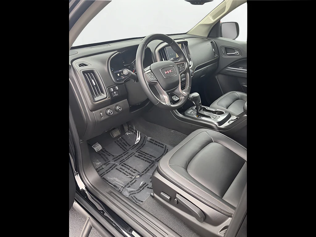 Used 2021 Onyx Black GMC AT4 image 10