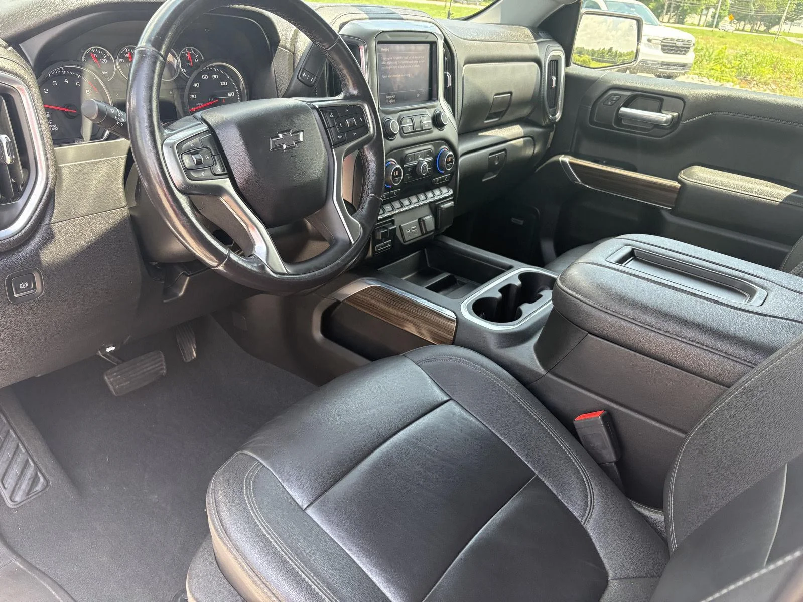 Used 2021 Summit White Chevrolet LT Trail Boss image 10