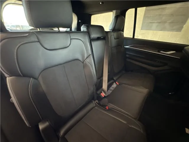 New 2027 Sting-Gray Clearcoat Jeep LAREDO 4X4 image 13