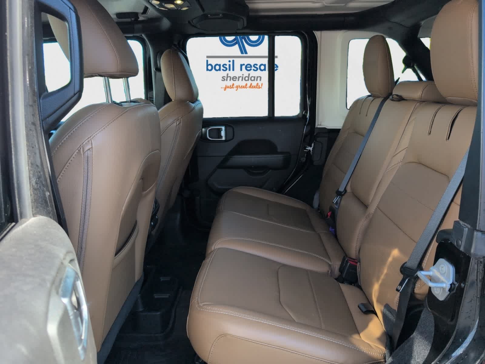 Used 2023 Black Clearcoat Jeep Sahara image 21