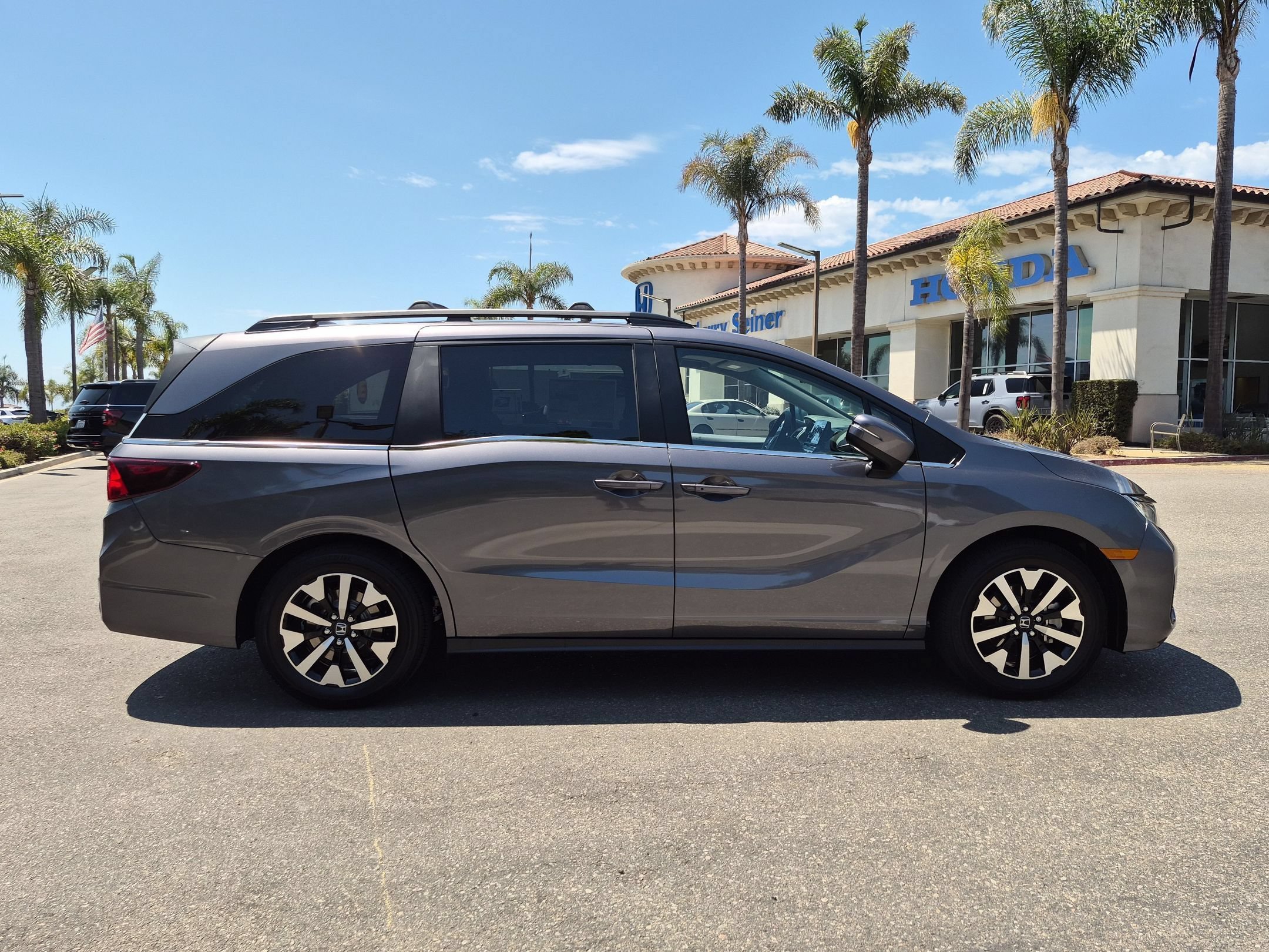New 2026 Modern Steel Metallic Honda EX-L image 12