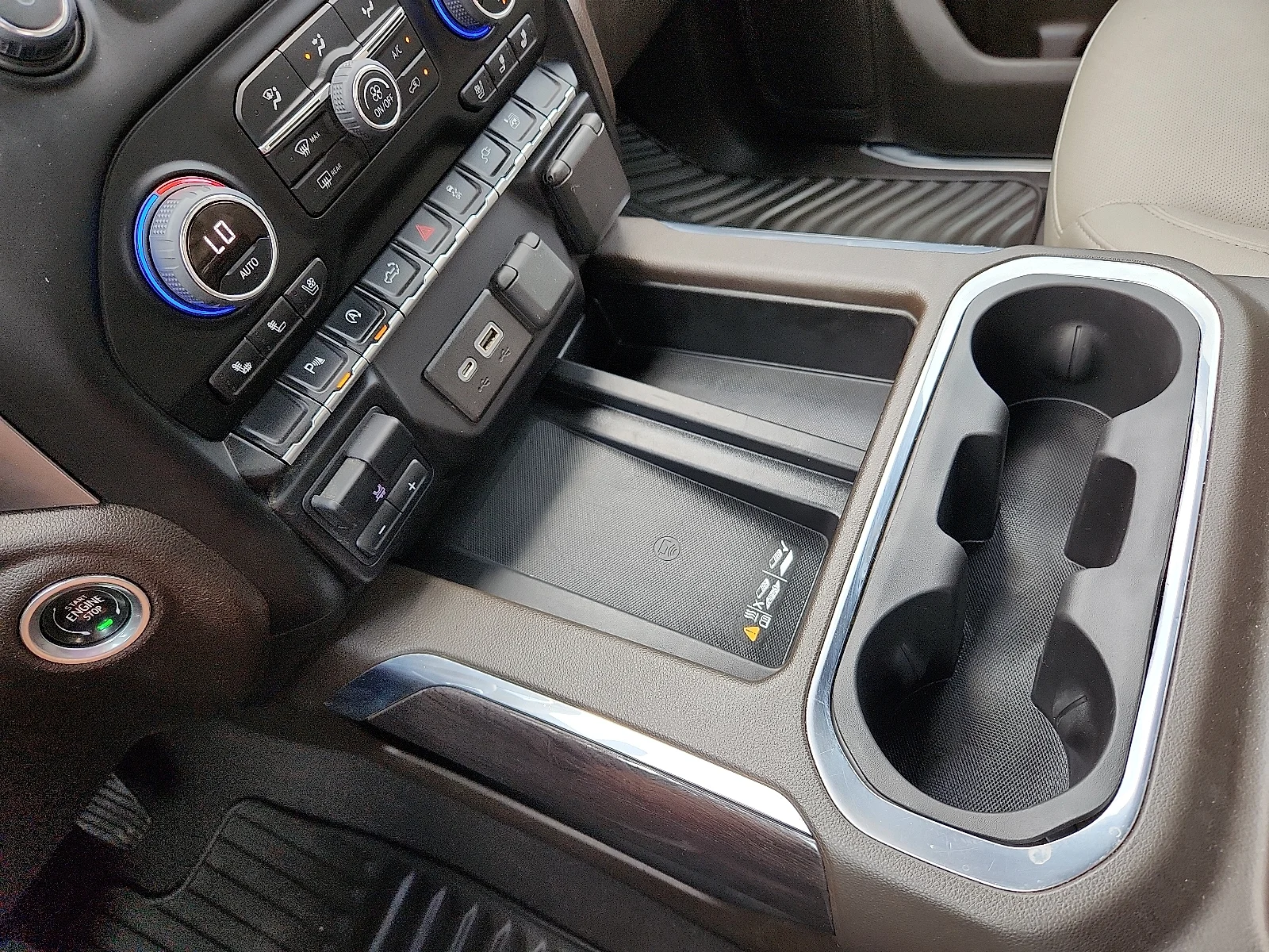 2022 Chevrolet Silverado 1500 Limited LTZ - Photo 25