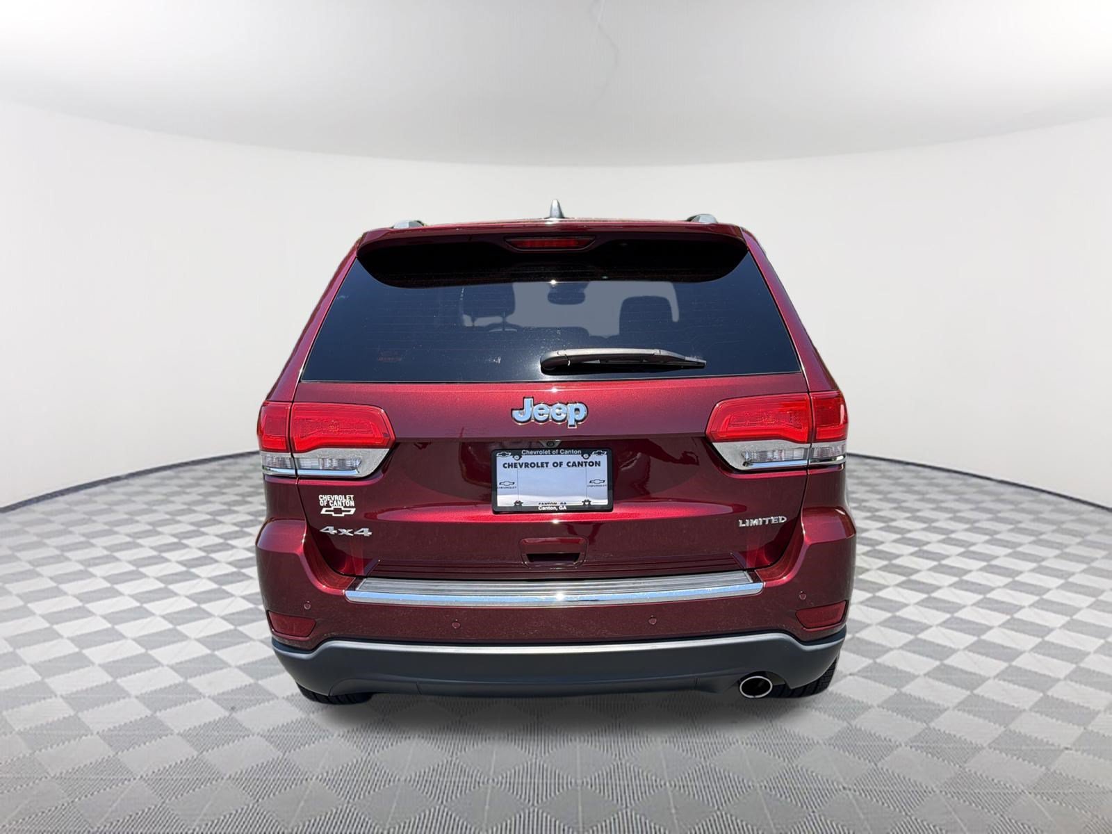 Used 2018 Velvet Red Pearlc Jeep Limited image 5